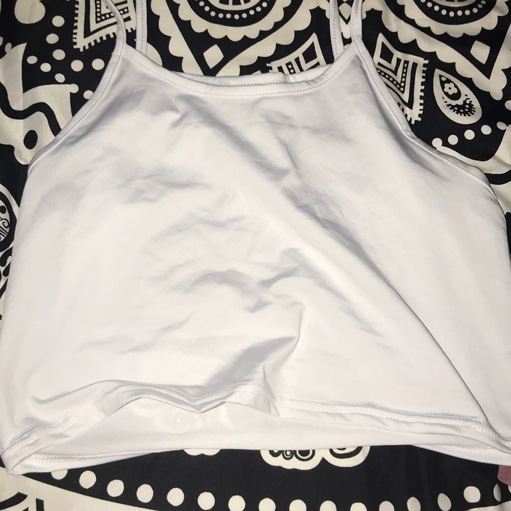 crop top